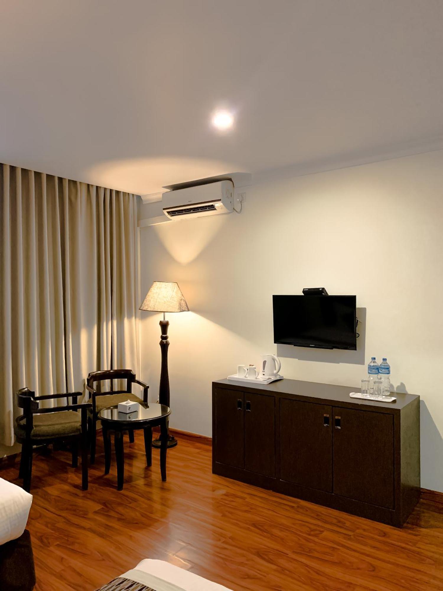 ฆานครี บูทิก โฮเต็ล Hotel กาฐมาณฑุ ภายนอก รูปภาพ